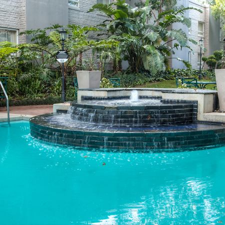 City Lodge Hotel Sandton, Katherine Street Johannesburg Ngoại thất bức ảnh